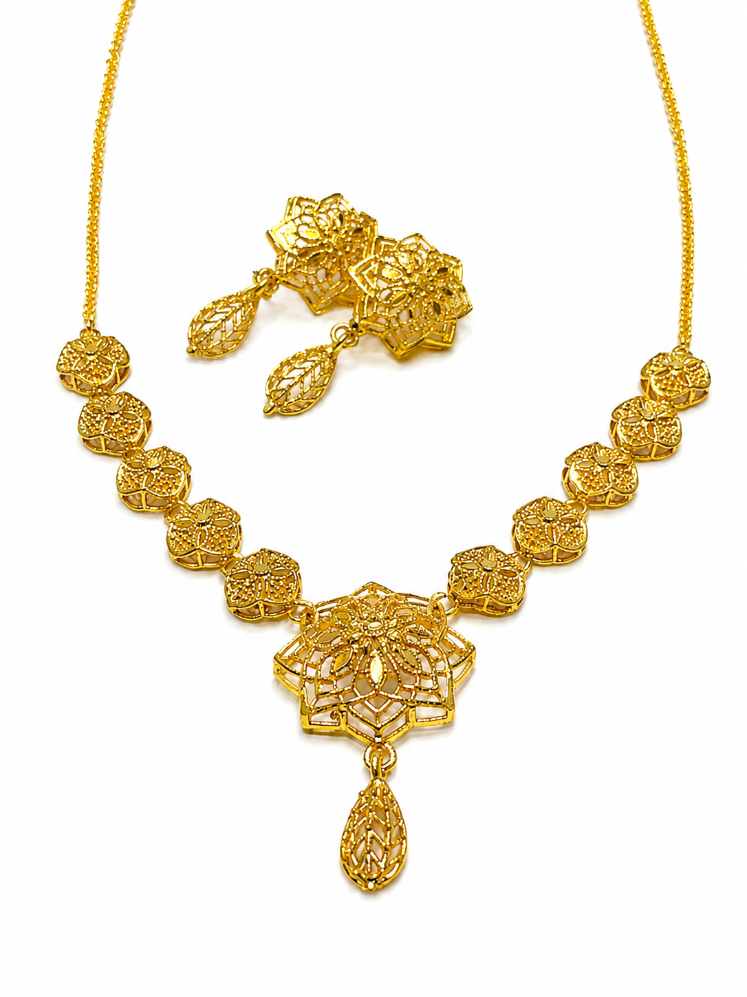 Gold plated nnecklace